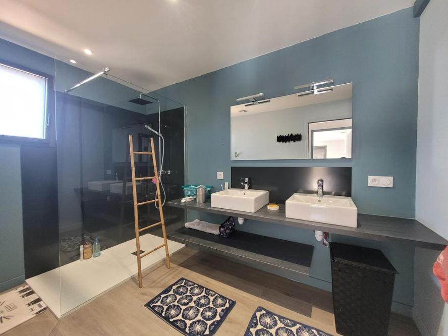 Jolie Maison Bois 8 A 10 Personnes Vakantiehuis *